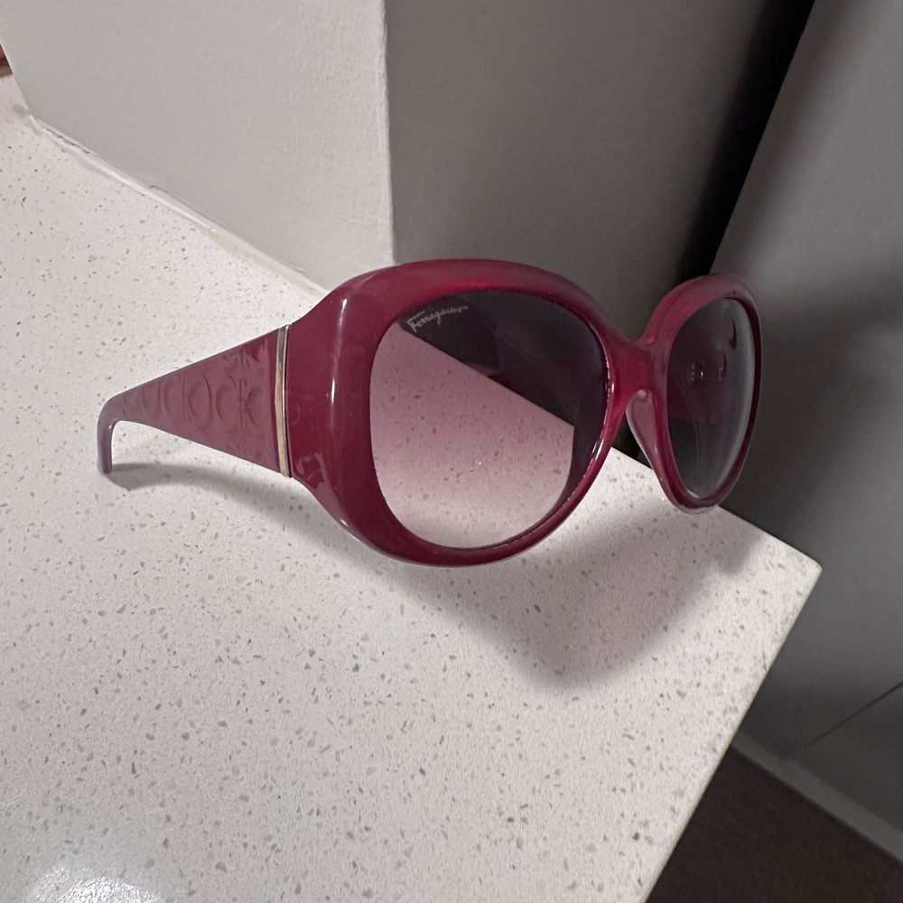 Ferragamo Women's Burgundy Sunglasses
